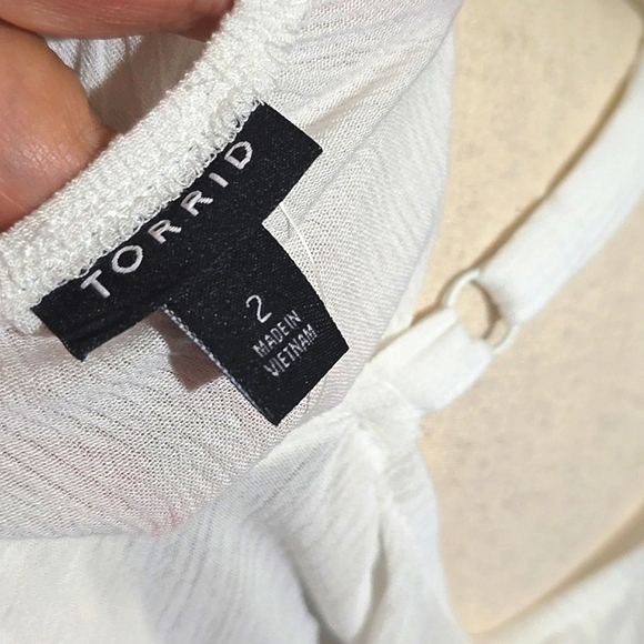 TORRID Boho Peasant Off-White Cold Shoulder Crochet Trimmed Blouse Top Shirt 2X - Picture 5 of 7